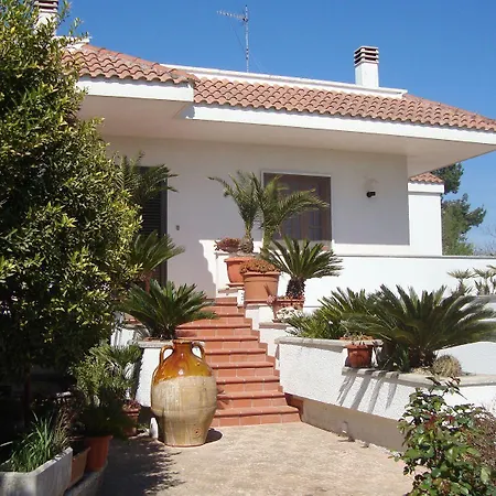 Sitrie Bed and Breakfast Muro Leccese