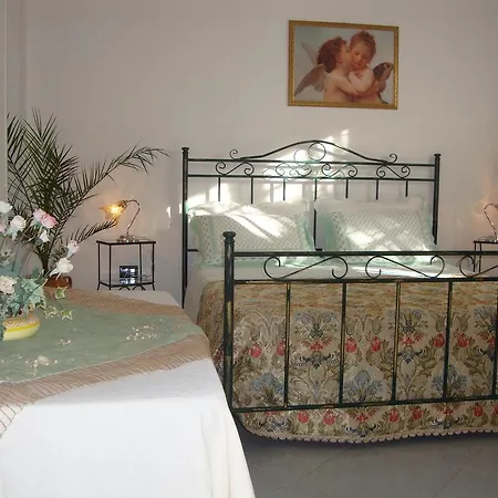 Sitrie Bed and Breakfast 3*